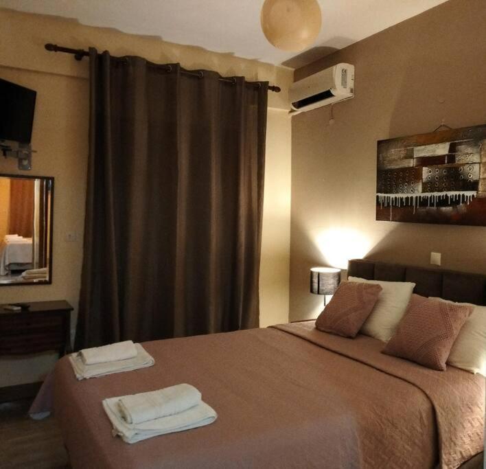 Helens Apartment Tolo Luaran gambar